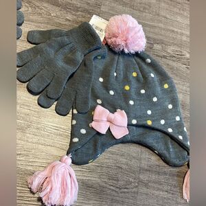 Girls 4-6x Matching Hat and Gloves NEW